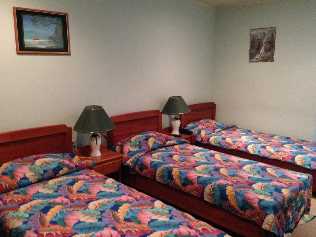 Ambassador Hotel & Casino パラマリボ 部屋 写真